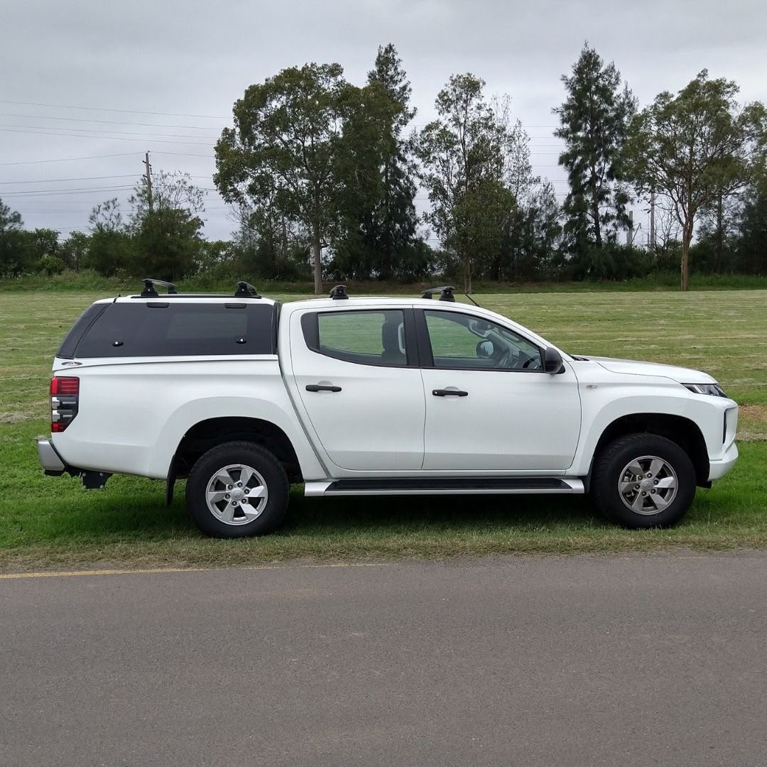 Razorback Steel Canopy fitted to a Mitsubishi Triton