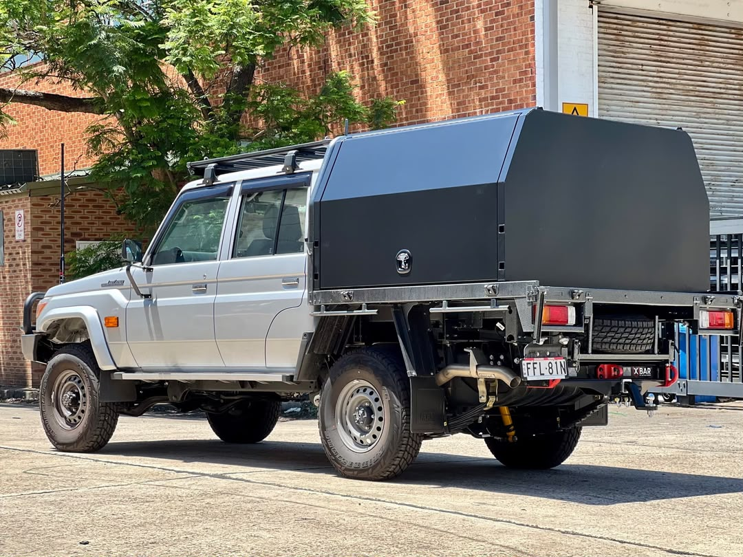 X3 Canopy fitted to a Toyota LC79